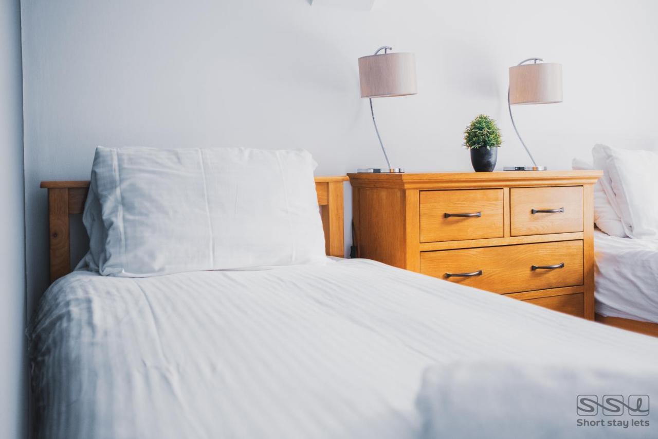 Manor Apartments ボーンマス エクステリア 写真
