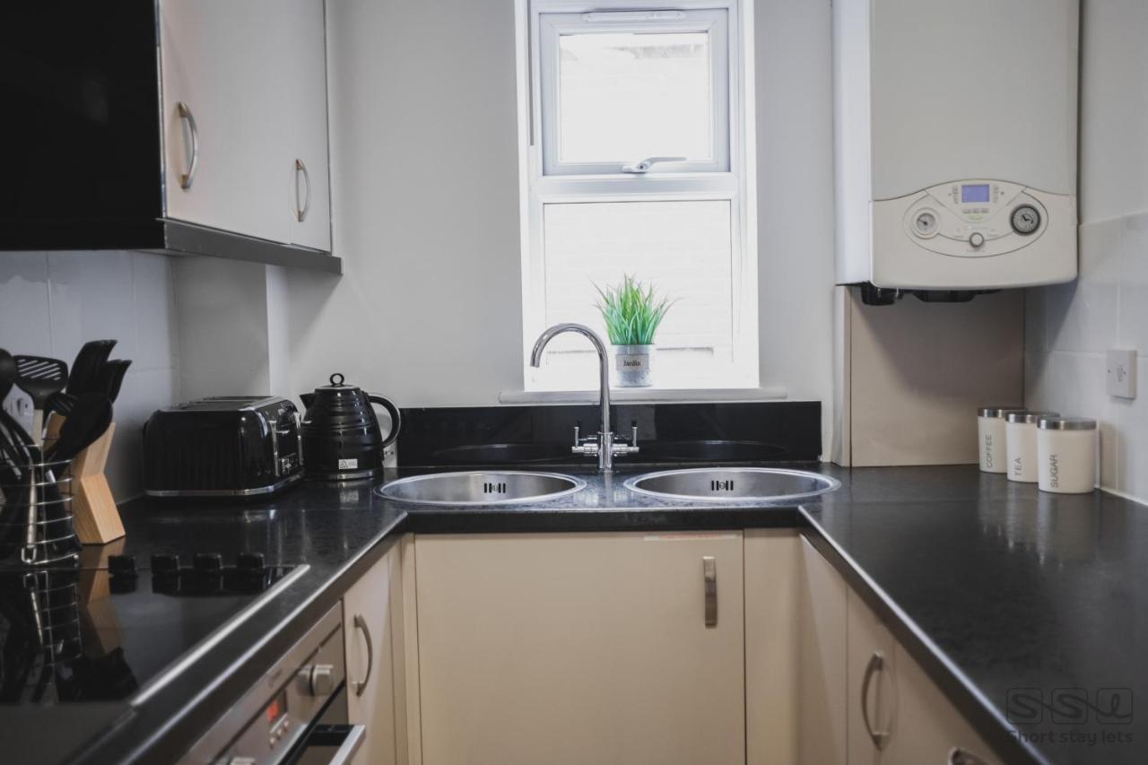 Manor Apartments ボーンマス エクステリア 写真